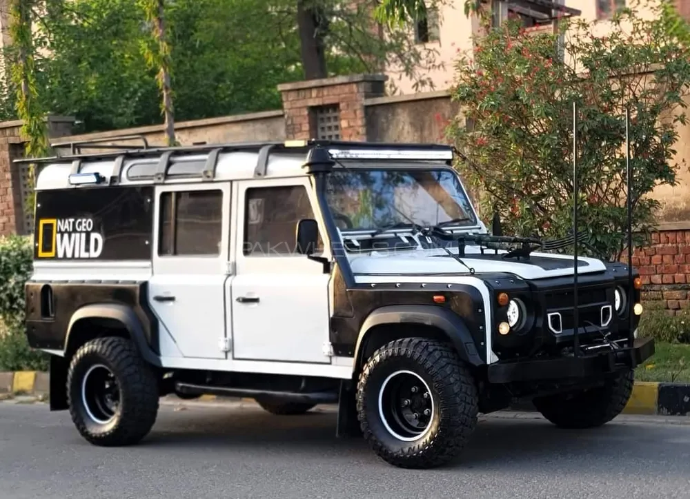 Land Rover Defender 2005 for sale in Faisalabad