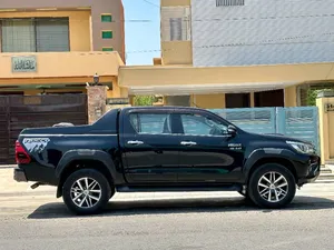 Toyota Hilux Revo G 2.8 2017 for Sale