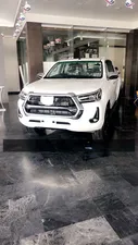 Toyota Hilux Revo V Automatic 2.8 2024 for Sale