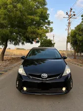 Toyota Prius Alpha 2012 for Sale