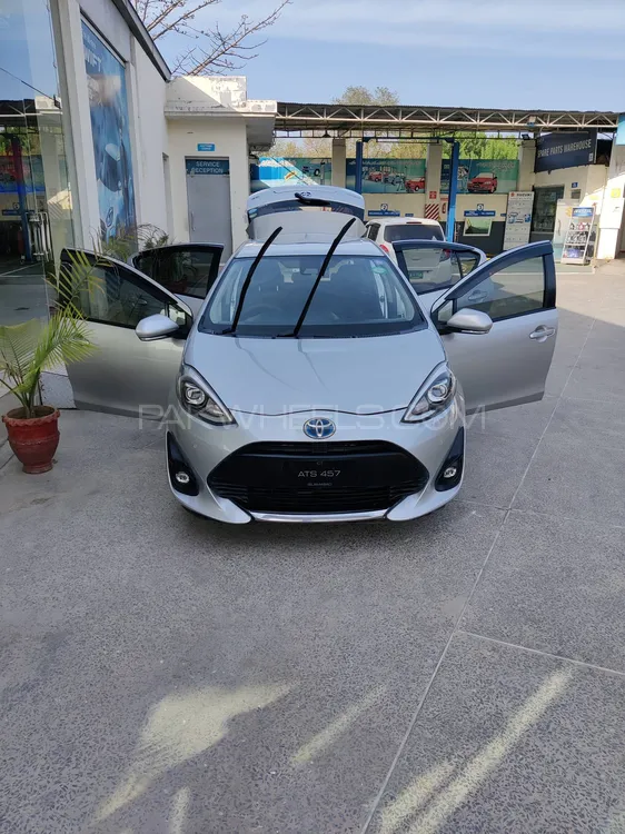 Toyota Aqua 2019 for Sale in Peshawar Image-1