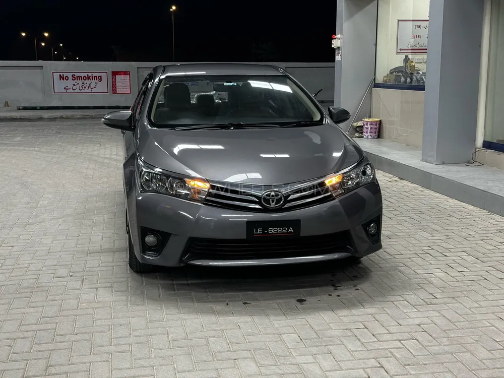 Toyota Corolla 2014 for Sale in Peshawar Image-1
