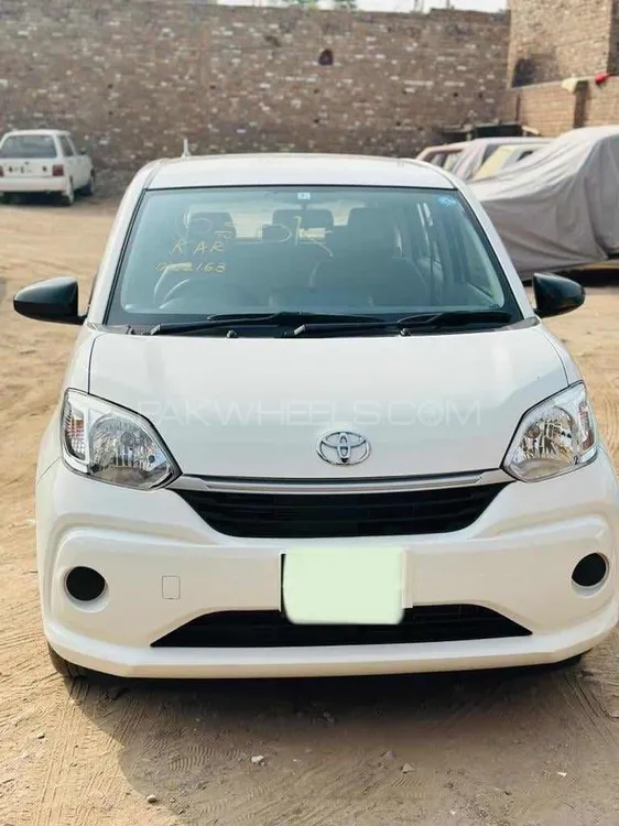 Toyota Passo 2020 for Sale in Multan Image-1