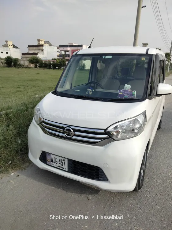Nissan Roox 2014 for Sale in Mardan Image-1