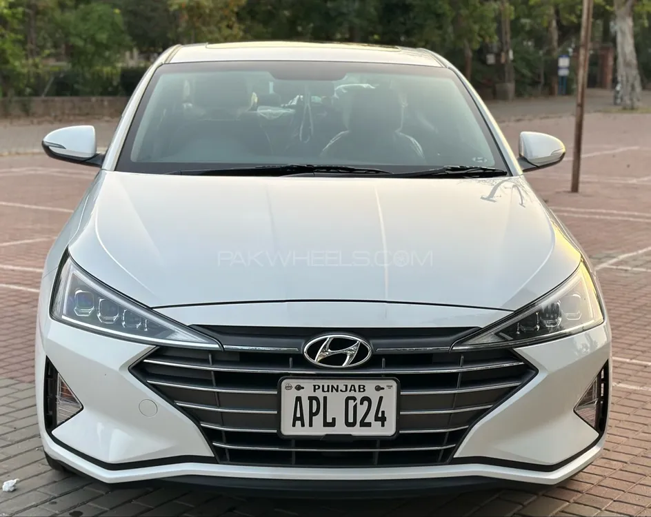 Hyundai Elantra 2022 for Sale in Lahore Image-1