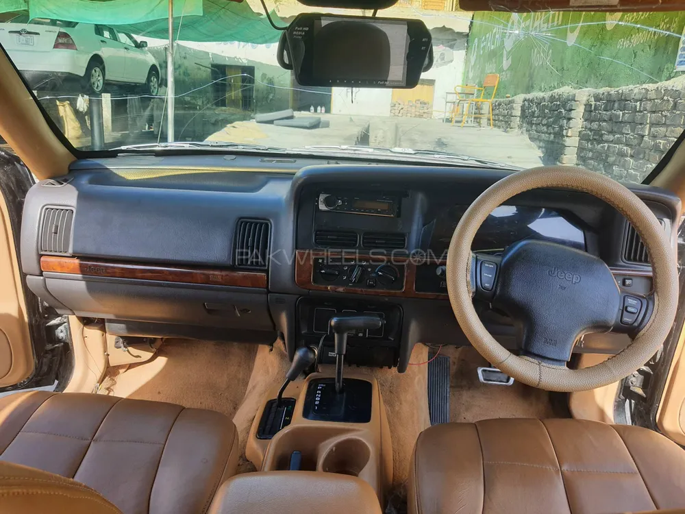 Jeep Cherokee 1997 for Sale in Mardan Image-1