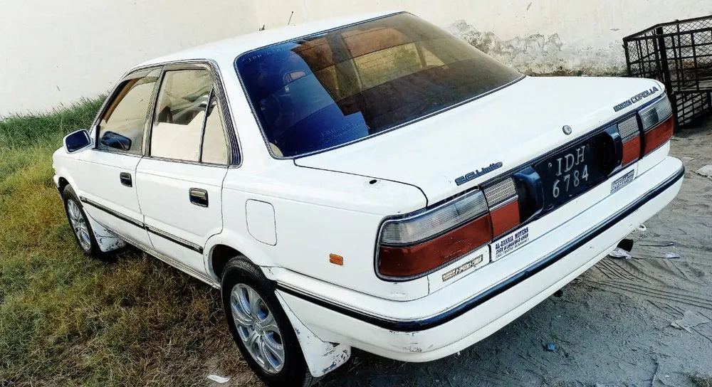 Toyota Corolla 1988 for sale in Attock