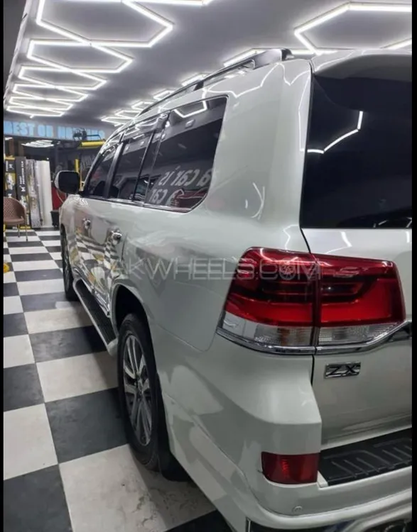 Toyota Land Cruiser 2014 for sale in Islamabad