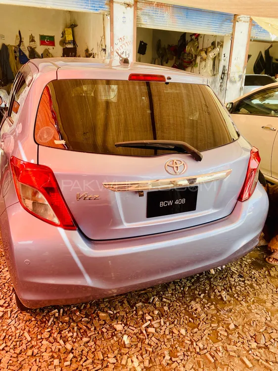 Toyota Vitz 2011 for Sale in Islamabad Image-1