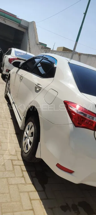 Toyota Corolla 2017 for Sale in Taunsa sharif Image-1