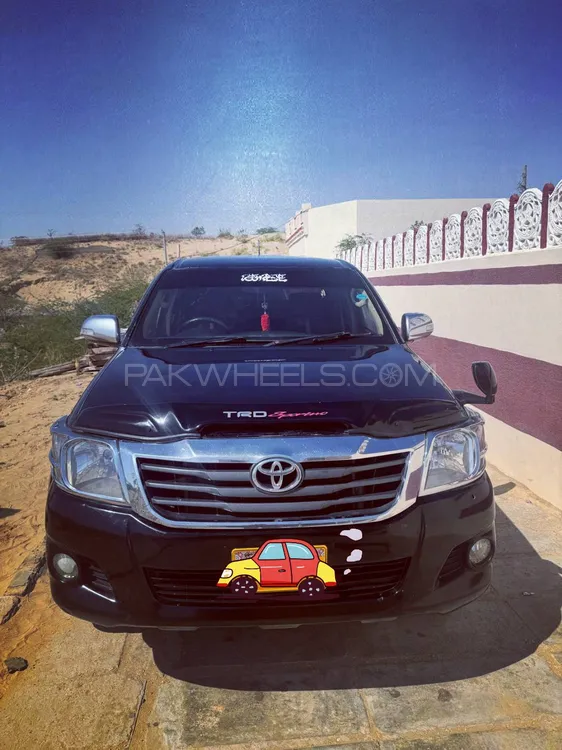 Toyota Hilux 2015 for sale in Hyderabad