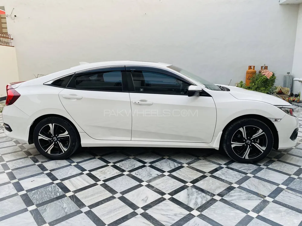 Honda Civic 2021 for Sale in Karore lalisan Image-1