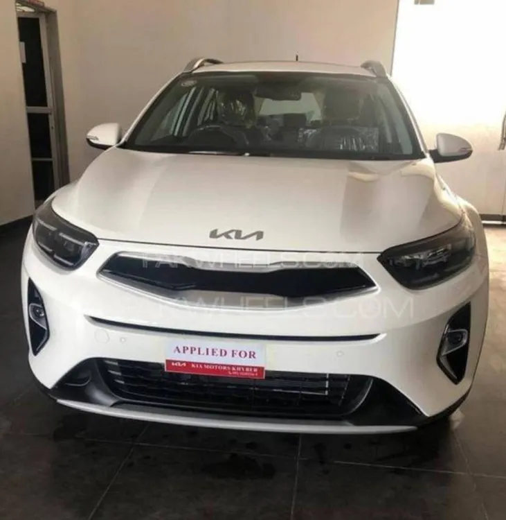 KIA Stonic 2024 for Sale in Faisalabad Image-1