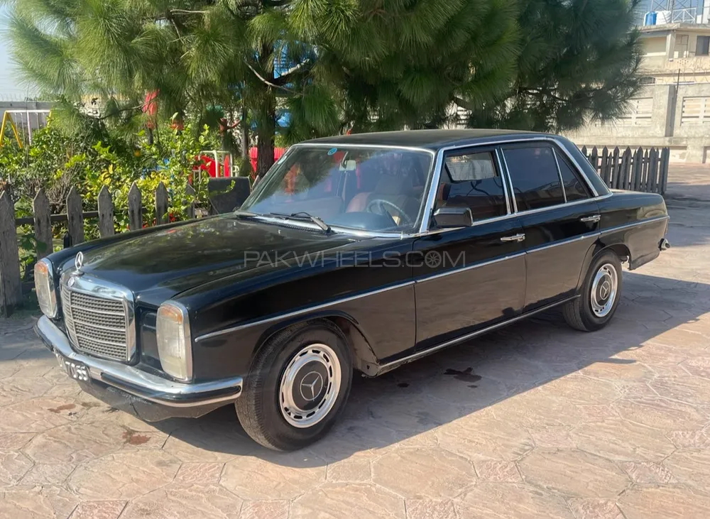 Mercedes Benz E Class 1974 for Sale in Islamabad Image-1