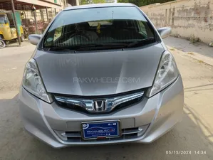 Honda Fit 1.3 Hybrid Navi Premium Selection 2011 for Sale
