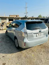 Toyota Prius Alpha G 2014 for Sale
