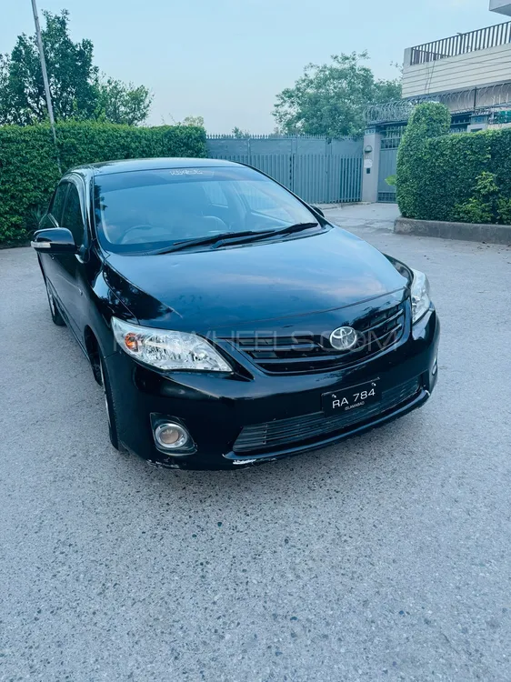 Toyota Corolla 2011 for Sale in Islamabad Image-1