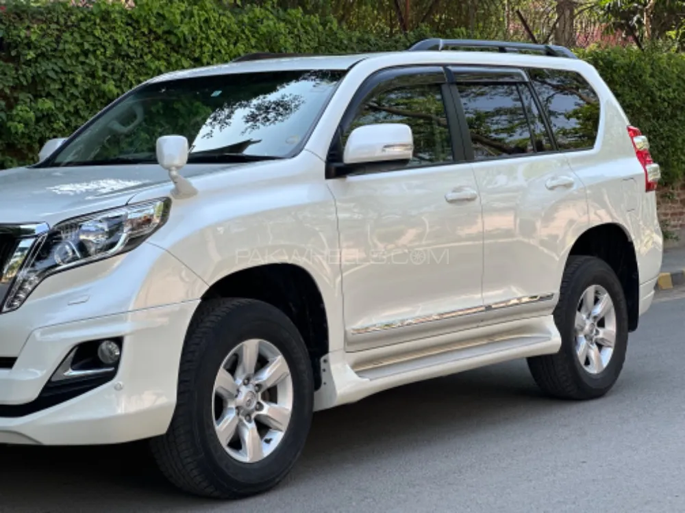 Toyota Prado 2014 for sale in Lahore