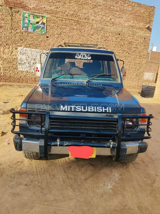 Mitsubishi Pajero 1987 for Sale in Pak pattan sharif Image-1