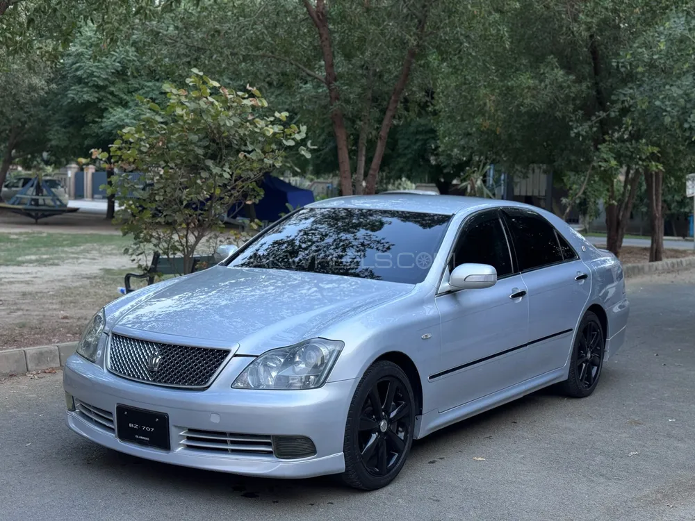 Toyota Crown 2006 for Sale in Lahore Image-1