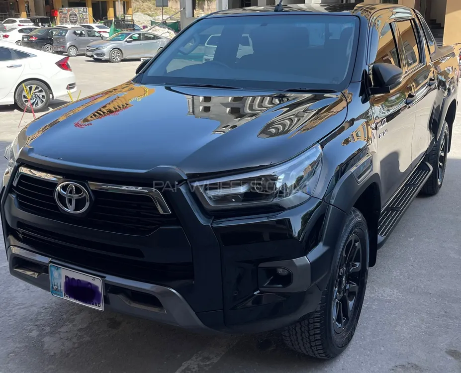 Toyota Hilux 2023 for Sale in Rawalpindi Image-1
