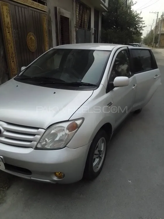 Toyota IST 2007 for Sale in Faisalabad Image-1