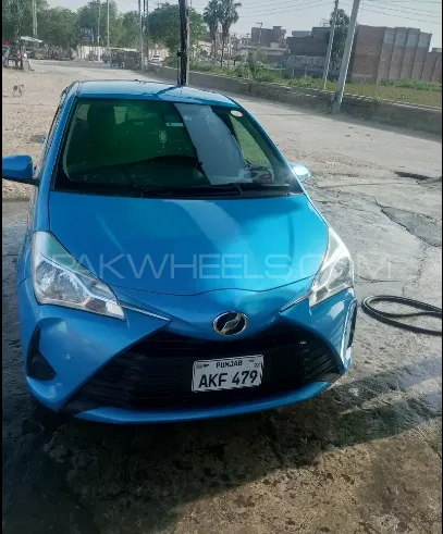 Toyota Vitz 2022 for Sale in Gujranwala Image-1