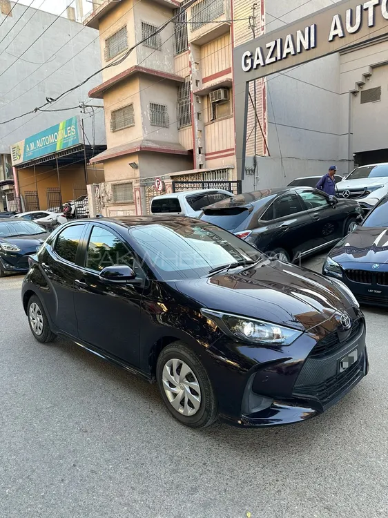 Toyota Yaris Hatchback 2020 for Sale in Karachi Image-1