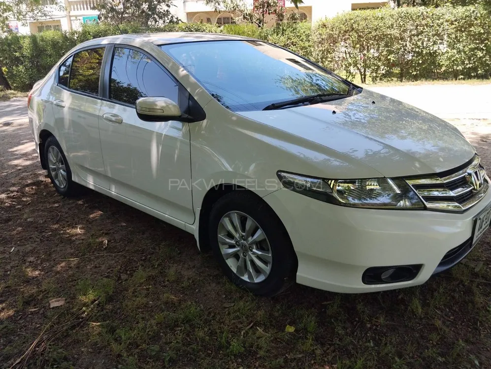 Honda City 2015 for Sale in Kamra Image-1