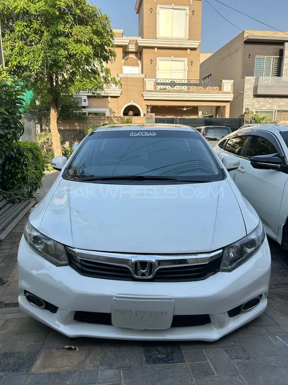 Honda Civic 2012 for Sale in Lahore Image-1