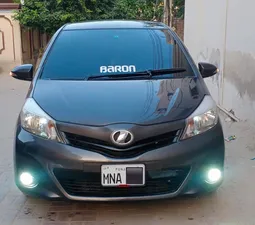 Toyota Vitz Jewela Smart Stop Package 1.0 2011 for Sale