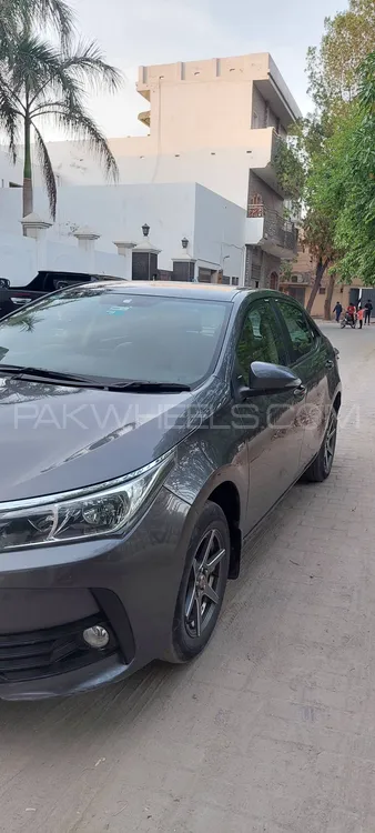 Toyota Corolla 2018 for Sale in Chak jhumra Image-1