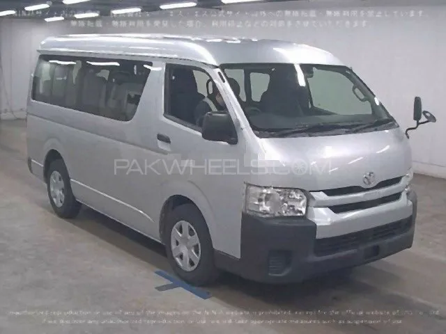 Toyota Hiace 2018 for Sale in Peshawar Image-1