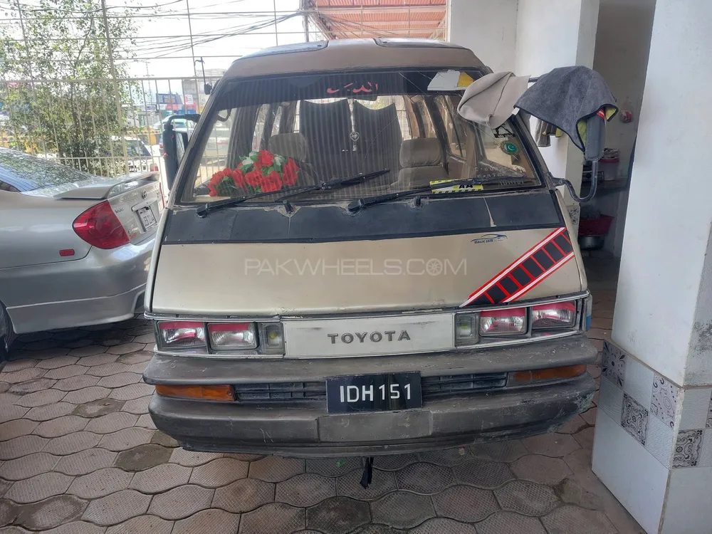 Toyota Town Ace 1987 for Sale in Peshawar Image-1