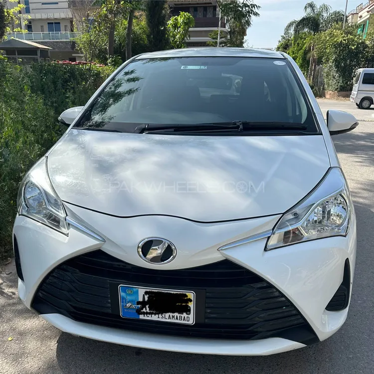 Toyota Vitz 2017 for Sale in Islamabad Image-1