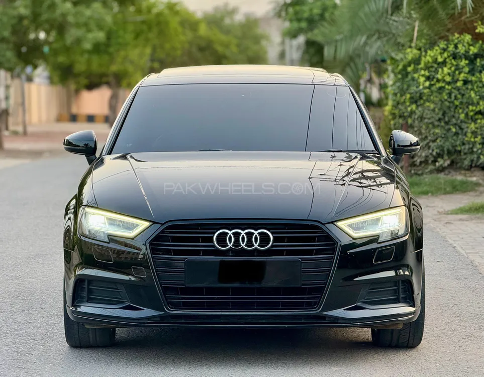 Audi A3 2018 for Sale in Multan Image-1