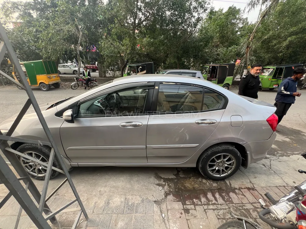 Honda City 2019 for Sale in Lahore Image-1