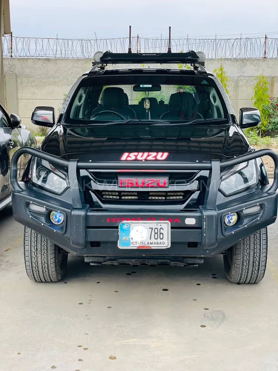 Isuzu D-Max 2019 for Sale in Chak jhumra Image-1