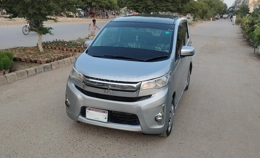 Mitsubishi EK Custom 2014 for sale in Karachi