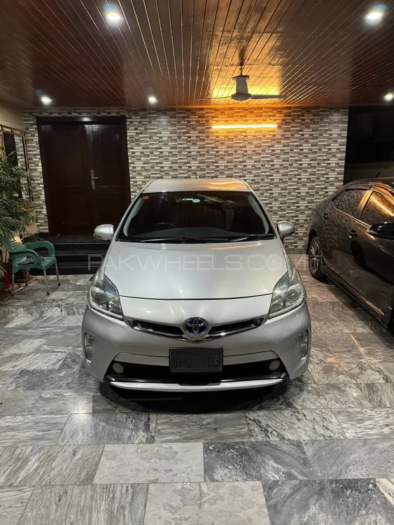 Toyota Prius 2017 for Sale in Rawalpindi Image-1