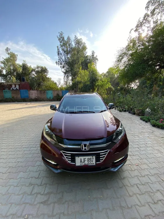 Honda Vezel 2014 for Sale in Sargodha Image-1