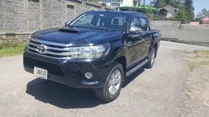 Toyota Hilux Revo G 3.0 2017 for Sale