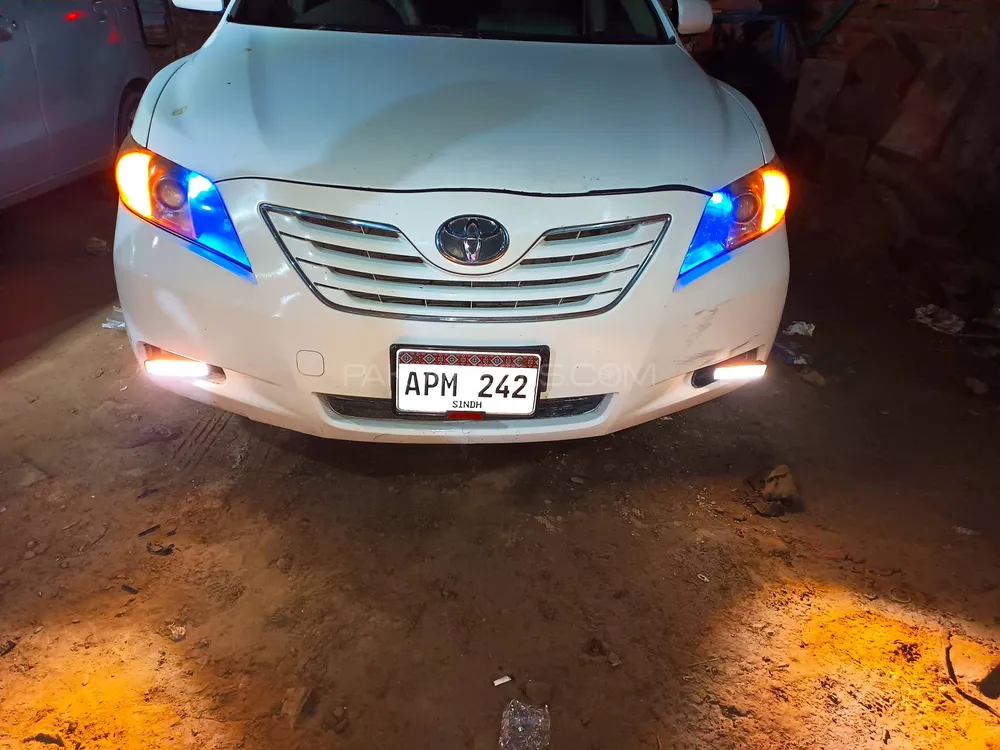 Toyota Camry 2007 for Sale in Faisalabad Image-1