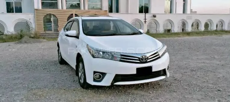 Toyota Corolla 2016 for Sale in Sialkot Image-1