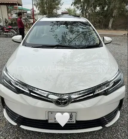 Toyota Corolla 2018 for Sale in Islamabad Image-1