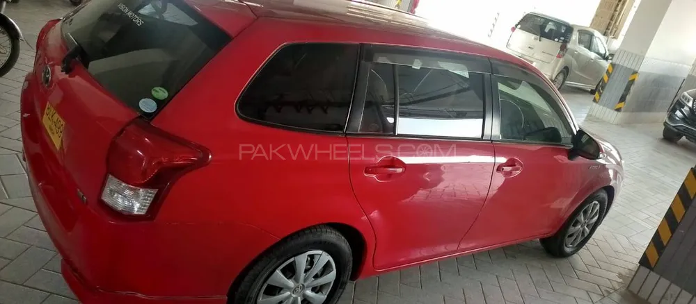 Toyota Corolla Fielder 2013 for sale in Karachi