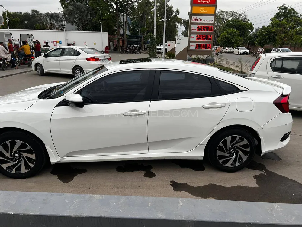 Honda Civic 2018 for Sale in Sargodha Image-1