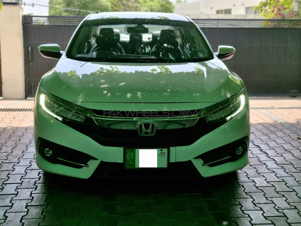 Honda Civic 2019 for Sale in Lahore Image-1