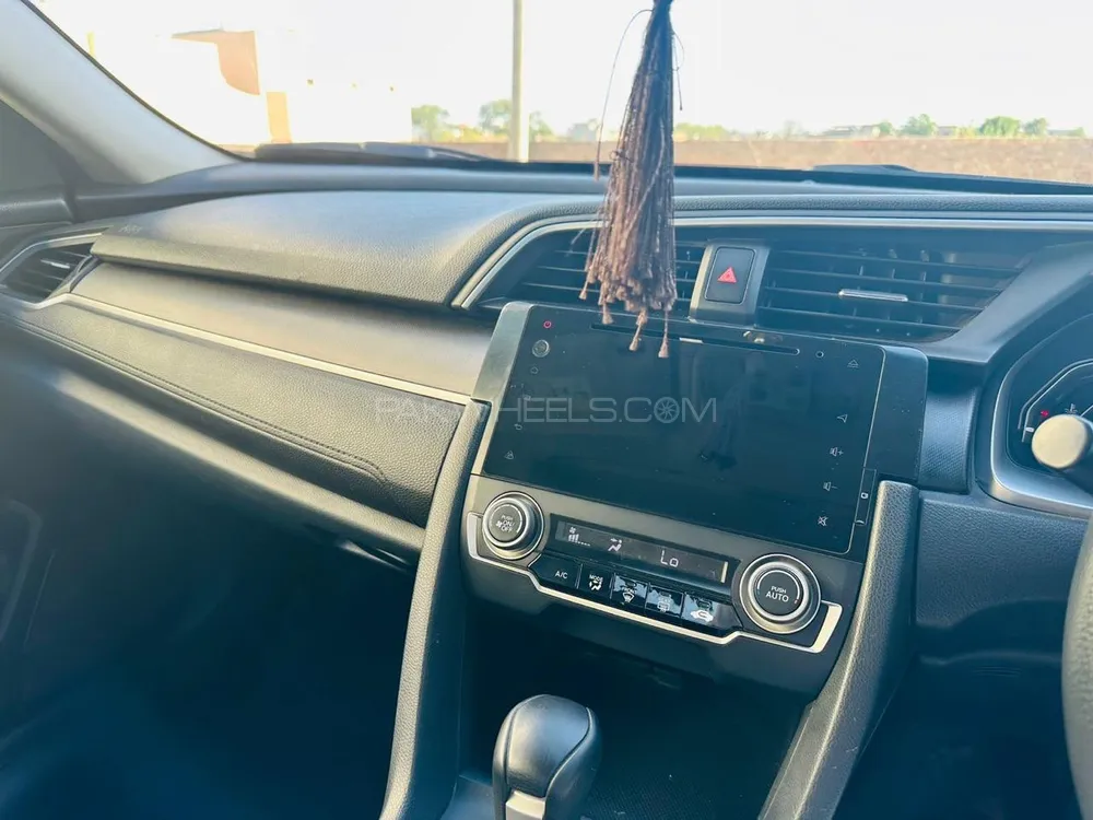 Honda Civic 2019 for Sale in Kharian Image-1