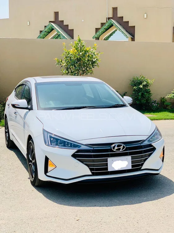 Hyundai Elantra 2021 for Sale in Faisalabad Image-1